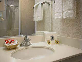 Super 8 By Wyndham Rochester Esterno foto